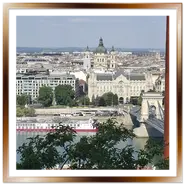 Scorcio panoramico di Pest dal monastero Karmelita a Buda, con la Basilica di Santo Stefano in evidenza e l'accesso al Ponte delle Catene sul Danubio.